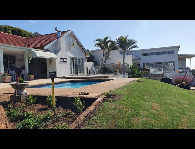 5 BEDROOM HOUSE FOR SALE IN UVONGO